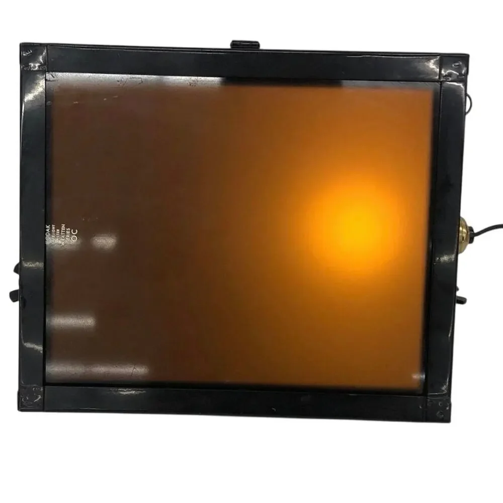 Vintage 70s Kodak Utility Safelight Lamp Model C Original Darkroom Light WORKS